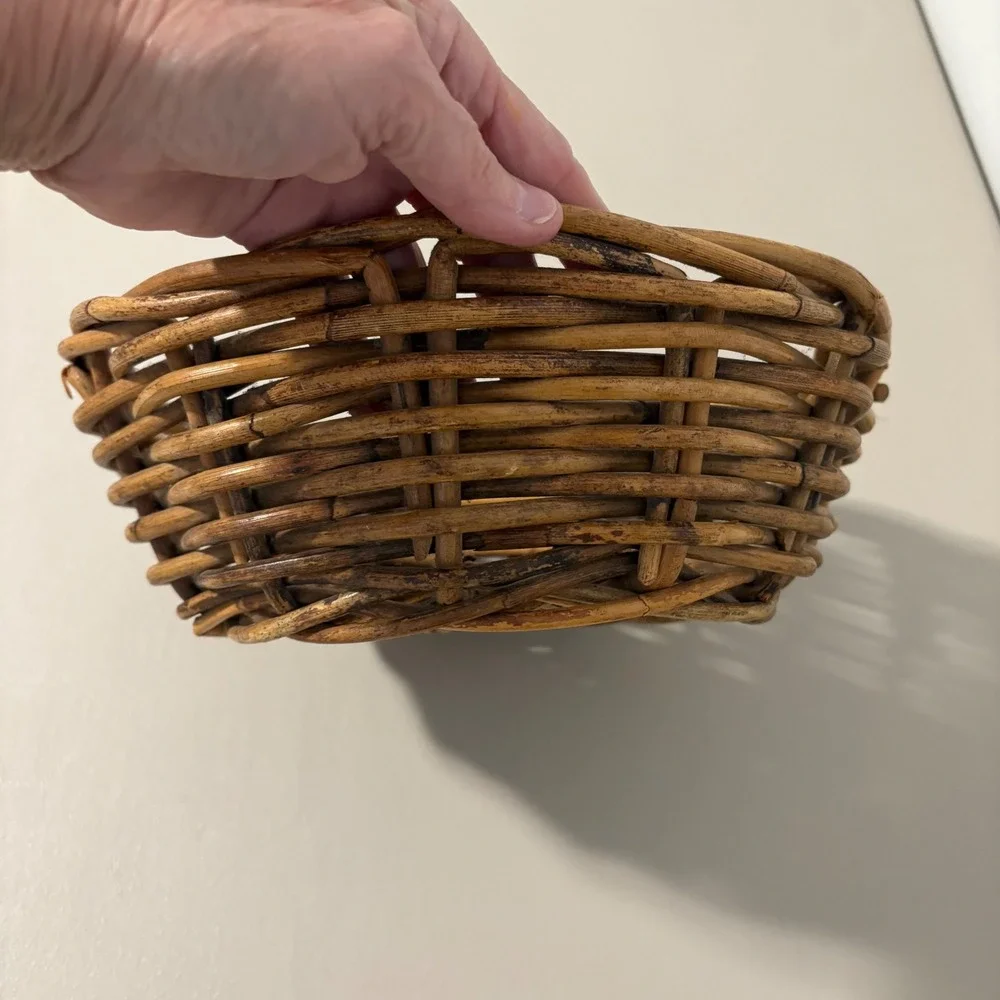 Vtg Round Wicker Basket Thick‎ Weave Boho Decorative Fruit Bowl Brown 10.5in